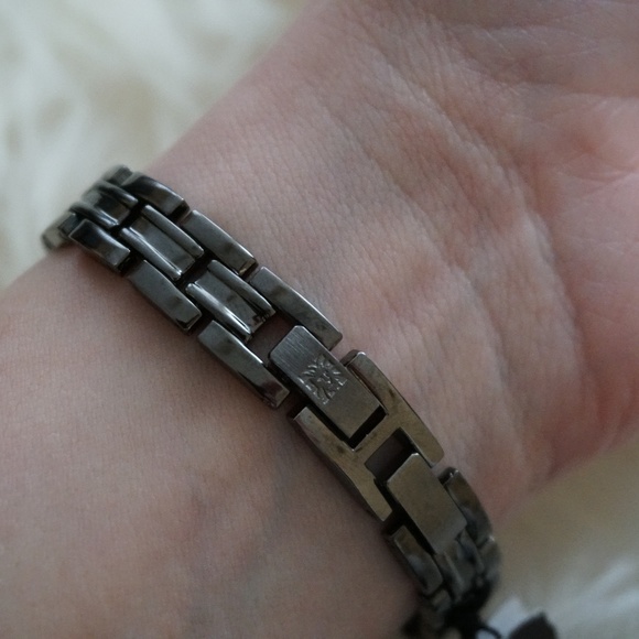 New&Authentic Anne Klein Women's Watch - Picture 2 of 3
